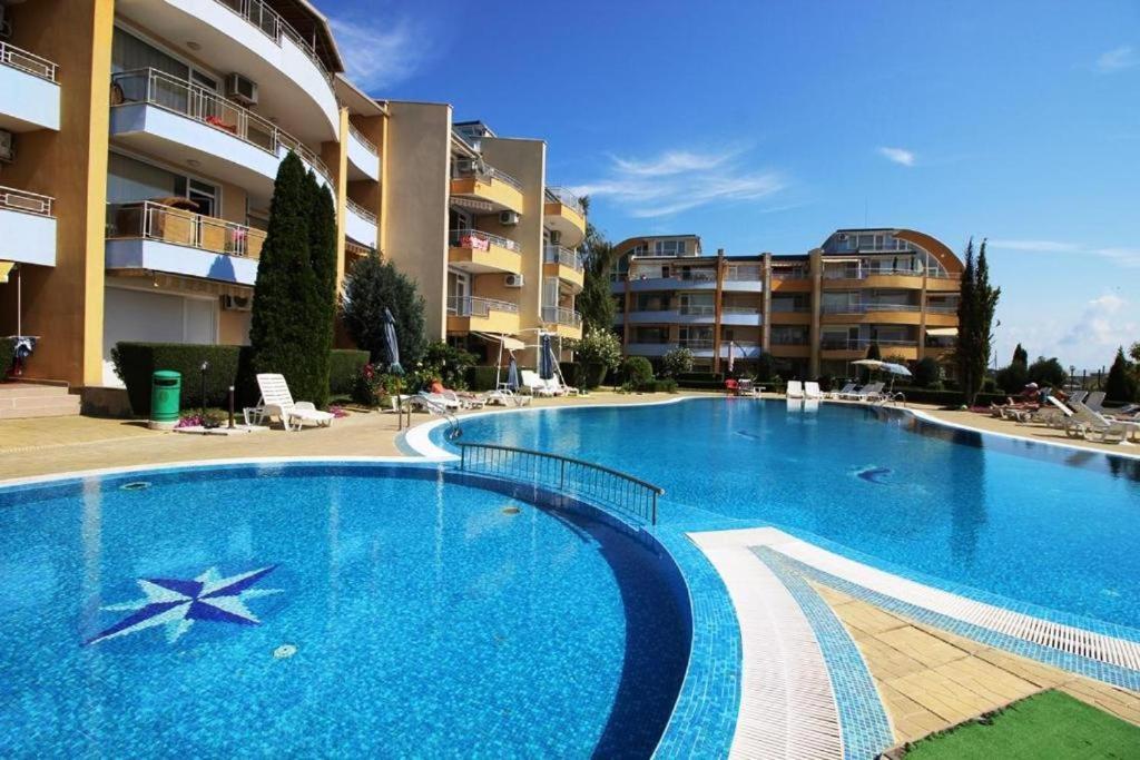 Allia Apartments رافدا المظهر الخارجي الصورة